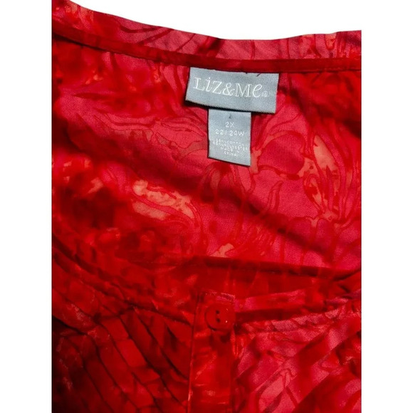 Liz & Me -Red Sheer Floral Burnout Blouse Women’s Short Sleeve Lightweight Top - Picture 4 of 6